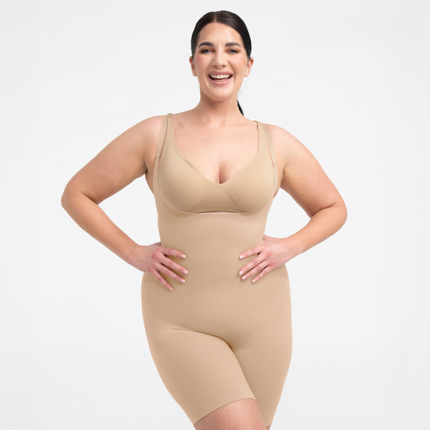 <tc>Tuta Body modellante con scollo ampio</tc>
