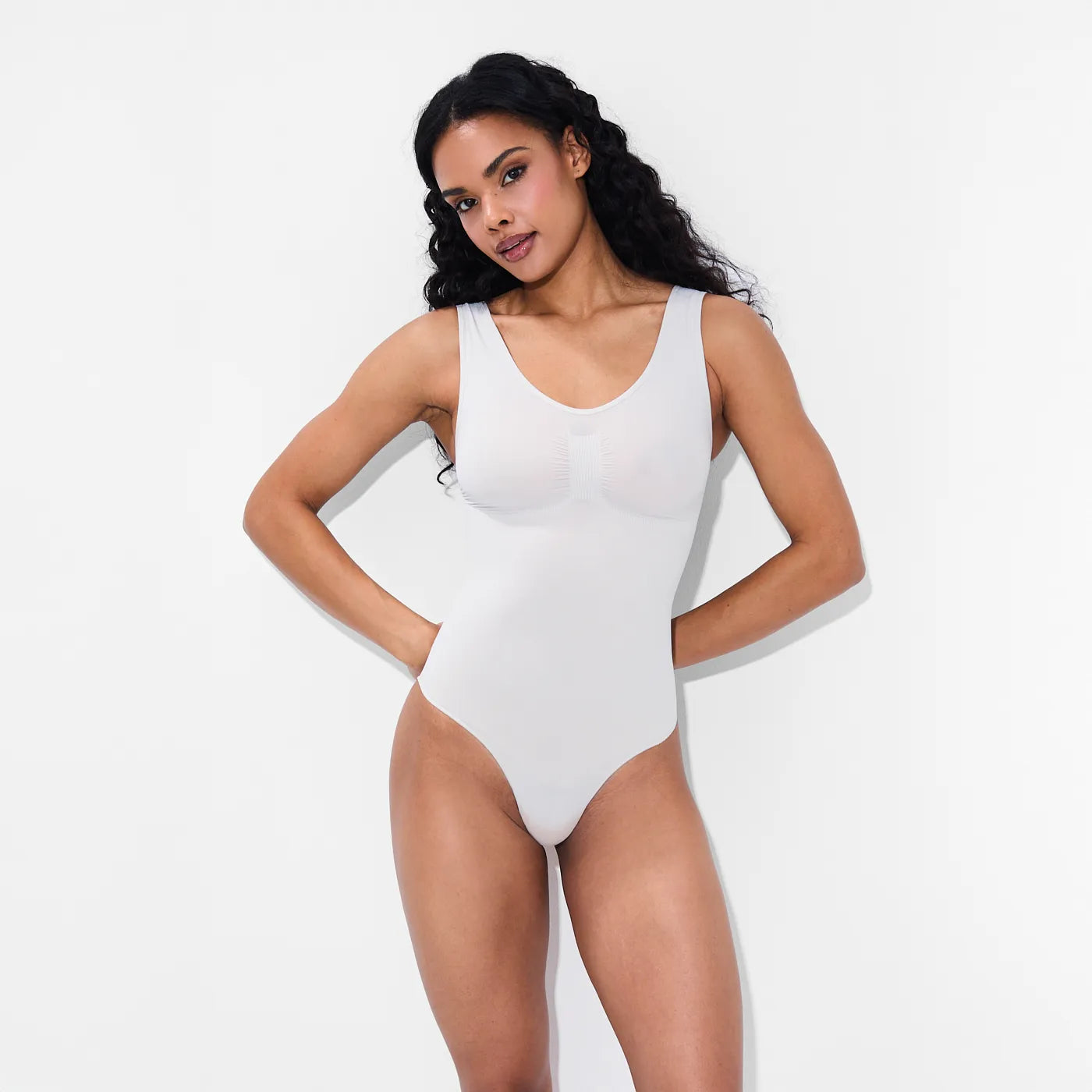 Body a canotta modellante con slip