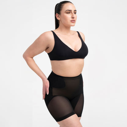 Das Model ist 1,73m groß und trägt Größe L.