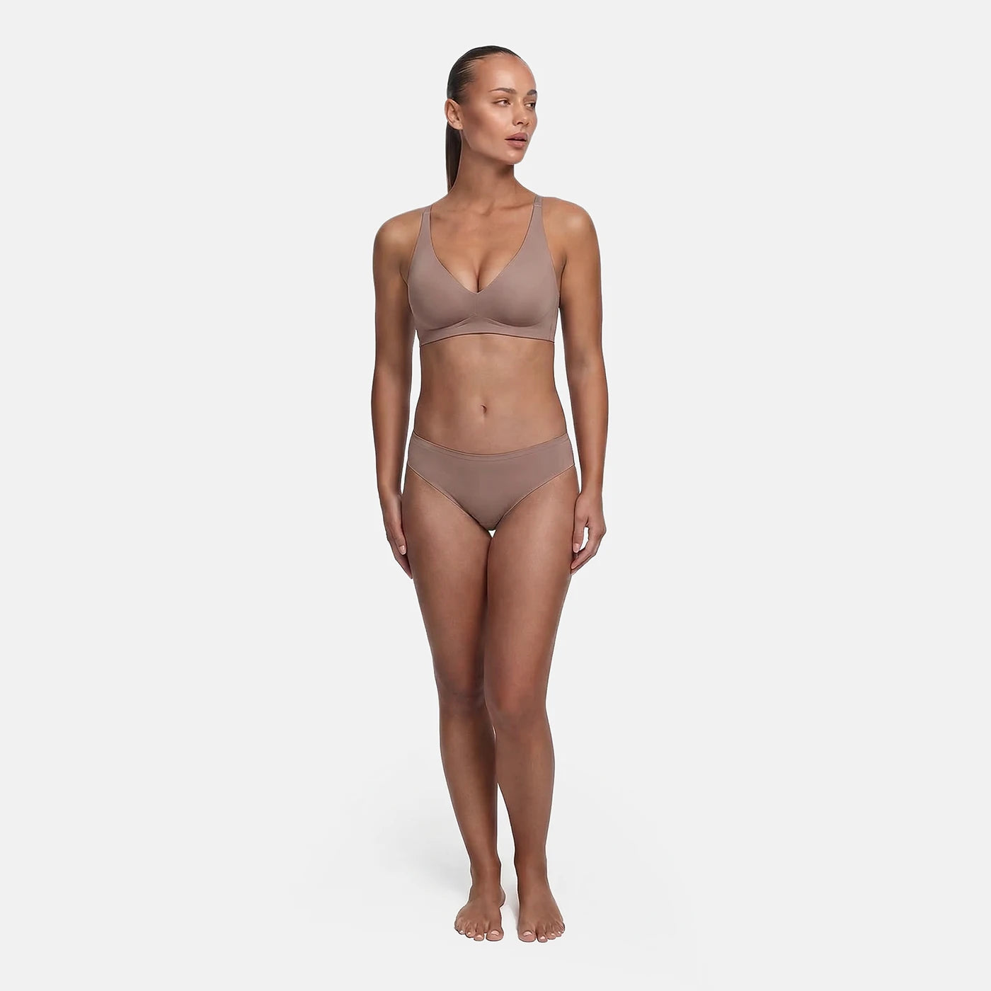 Das Model ist 1,78m groß und trägt Größe S
