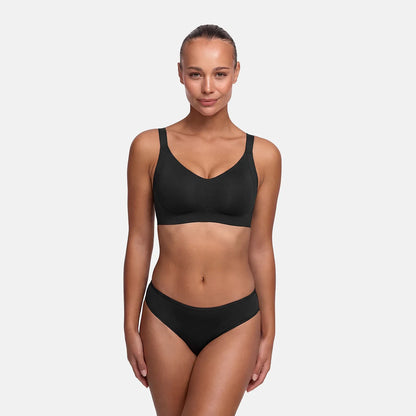 Das Model ist 1,78m groß und trägt Größe S