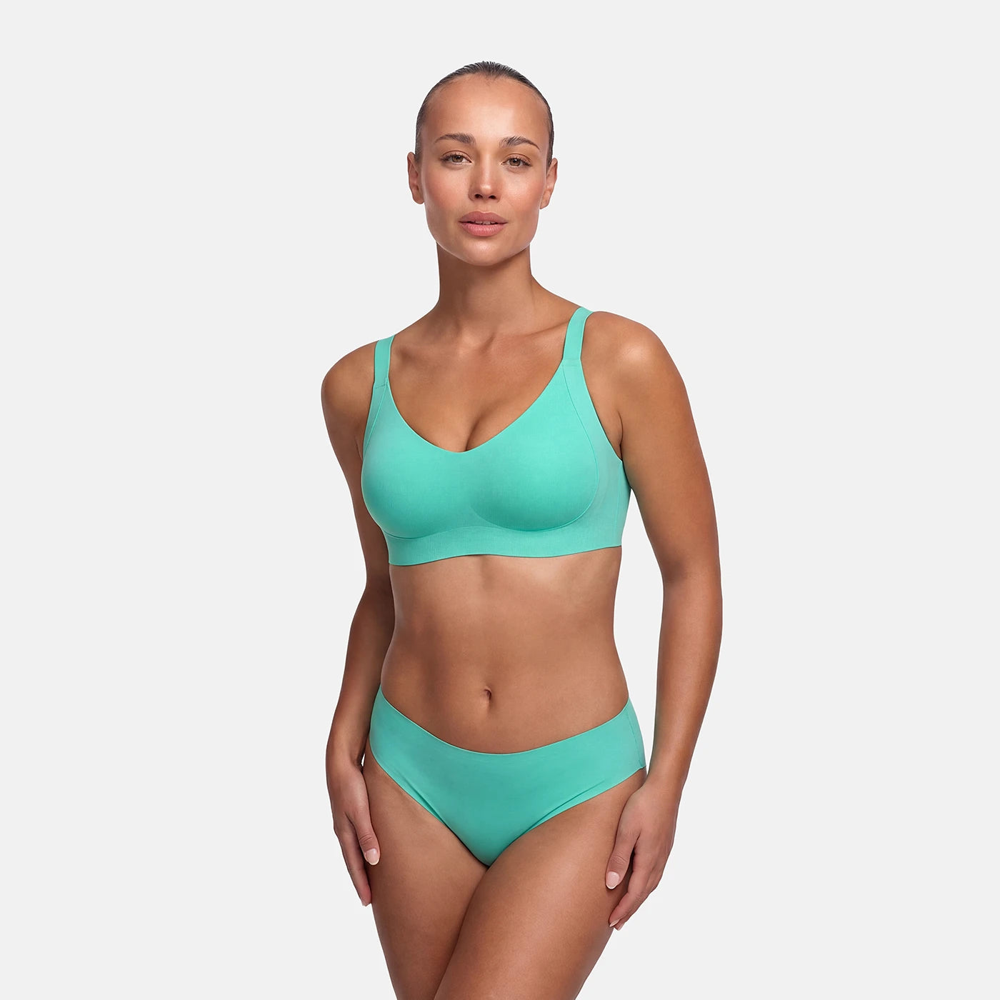 Das Model ist 1,78m groß und trägt Größe S