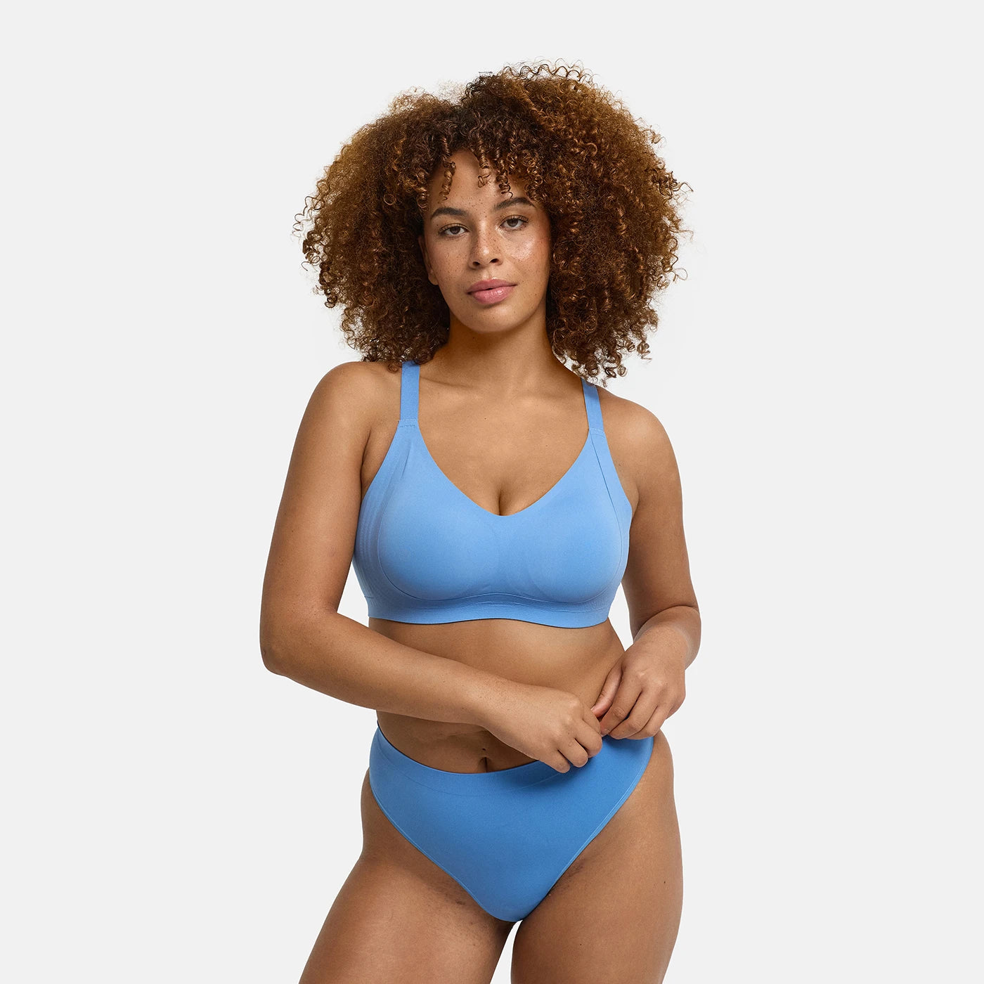 Soutien-gorge push-up compact sans coutures