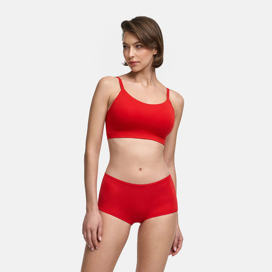 Das Model ist 1,80m groß und trägt Größe S 