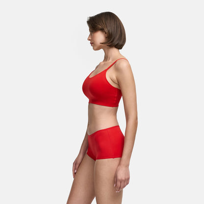 Das Model ist 1,80m groß und trägt Größe S 
