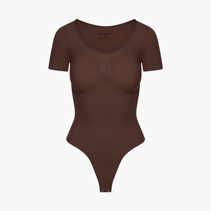 Body reductor moldeador estilo camiseta con tanga