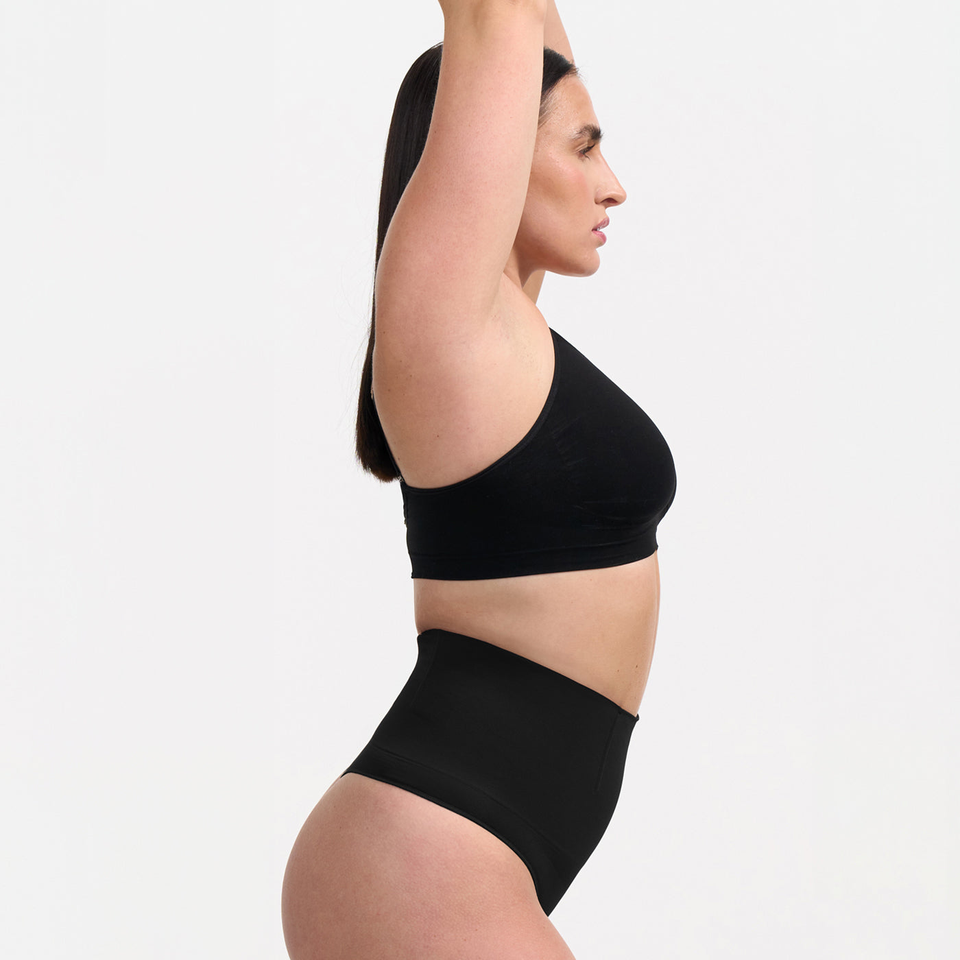 Shaping-String mit hoher Taille