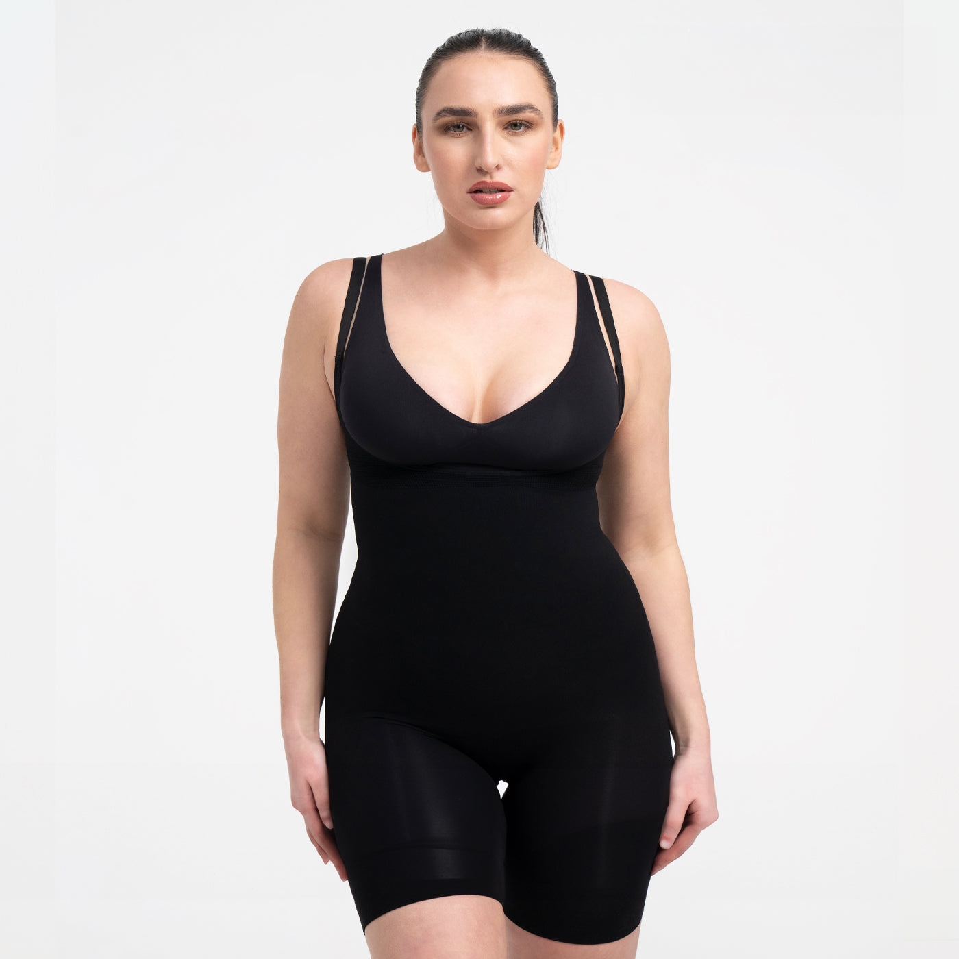 <tc>Tuta Body modellante con scollo ampio</tc>