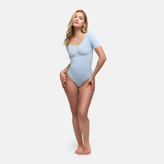 T-Shirt Bodysuit Sculpting Shapewear mit Slip