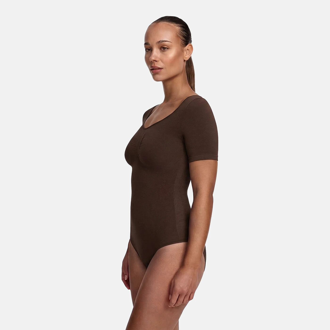 Das Model ist 1,78m groß und trägt Größe S