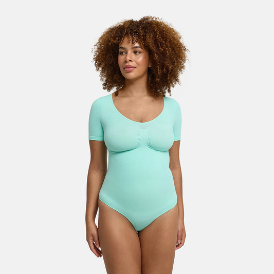 Body T-shirt sculptant avec string