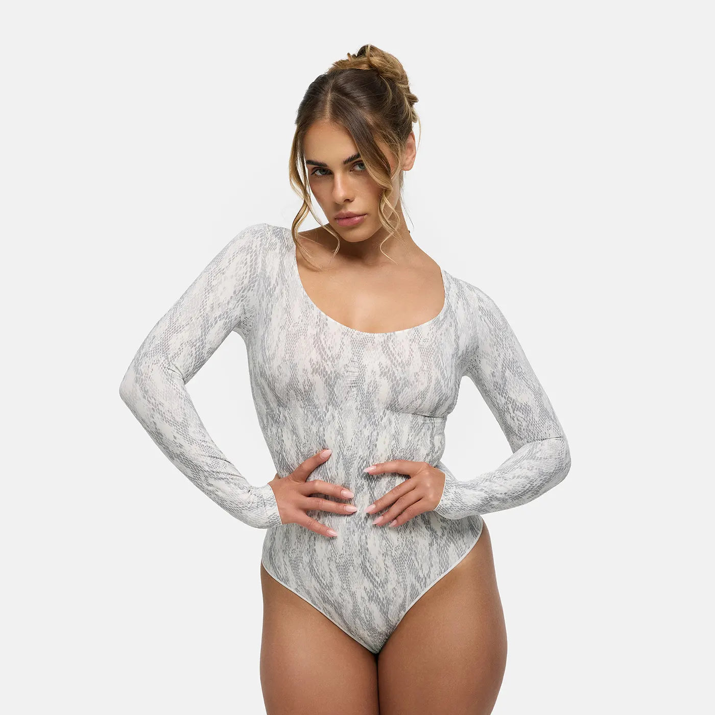 Bodysuit Sculpting Shapewear Longsleeve mit String - Flash Sale
