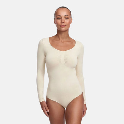 Das Model ist 1,78m groß und trägt Größe S