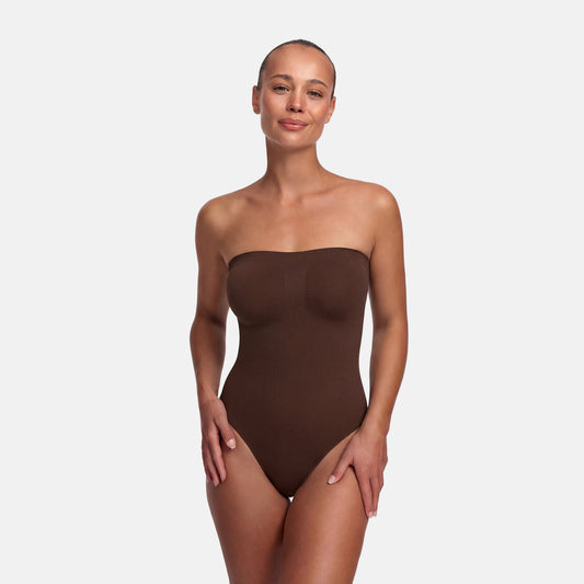 Body modellante senza spalline con perizoma
