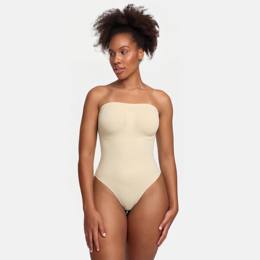 Body modellante senza spalline con perizoma
