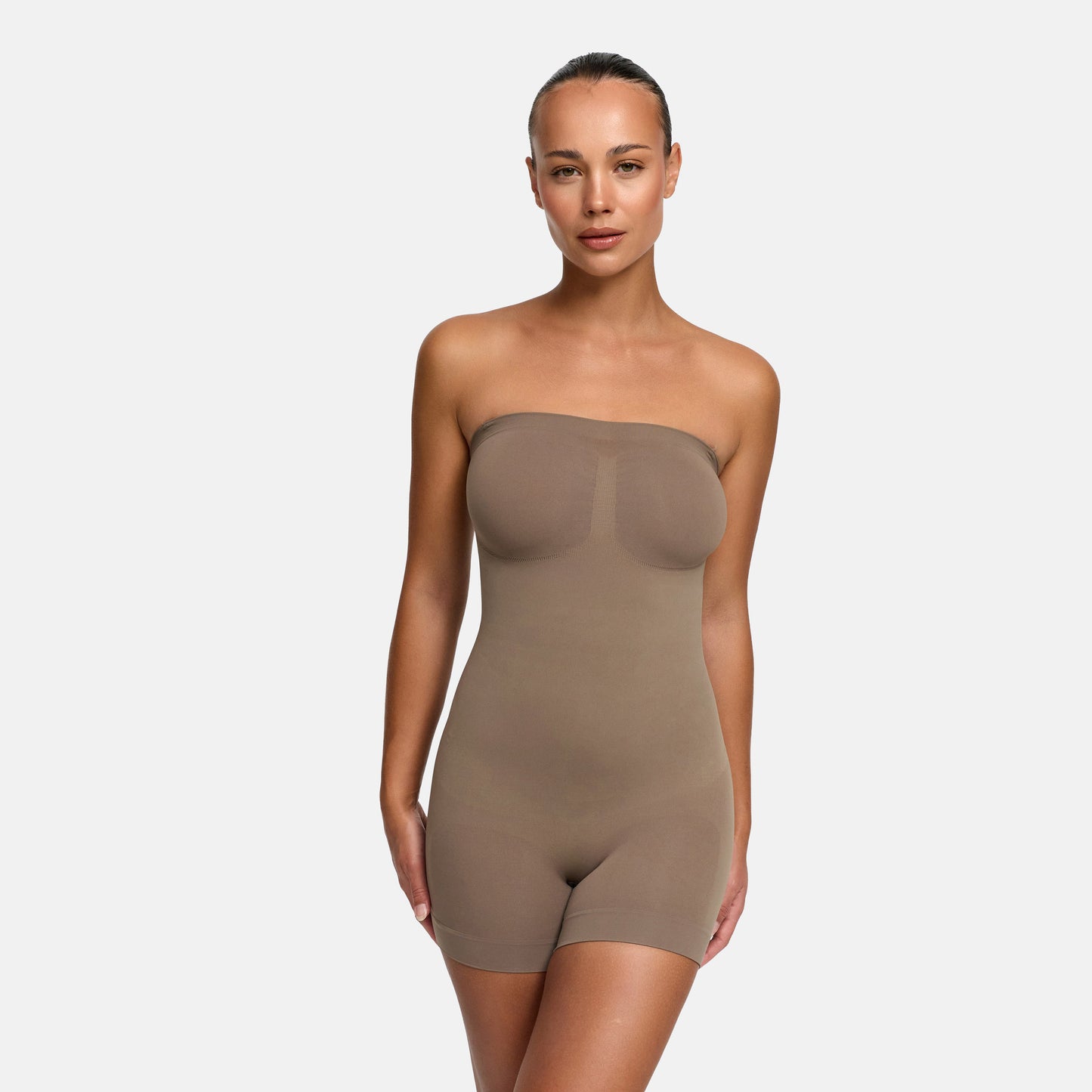Şortlu Askısız Şekillendirici Body Shapewear