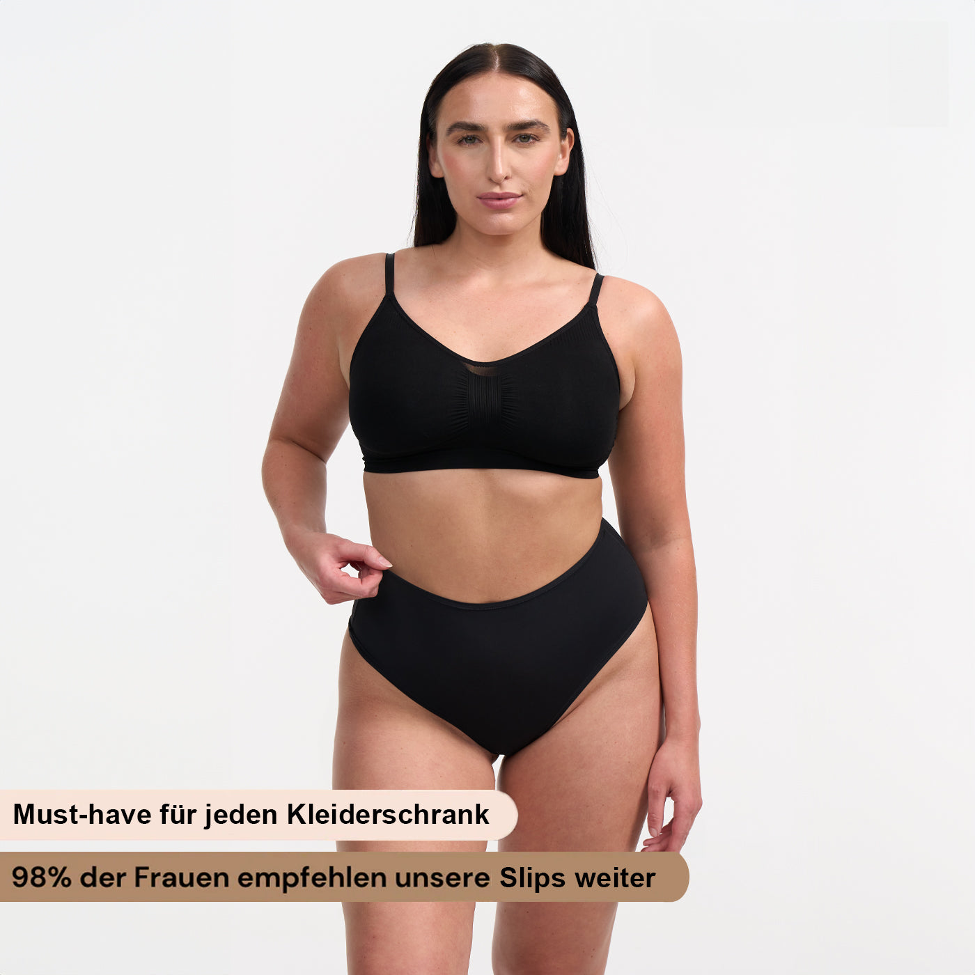Das Model ist 1,73m groß und trägt Größe L.