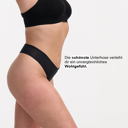 Das Model ist 1,73m groß und trägt Größe L.