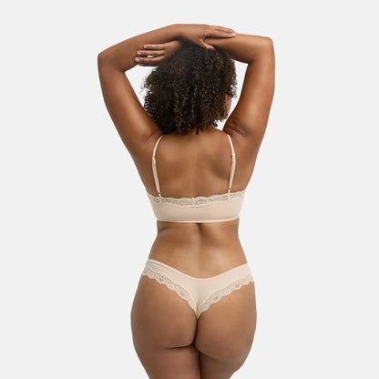 Das Model ist 1,78m groß und trägt Größe XL
