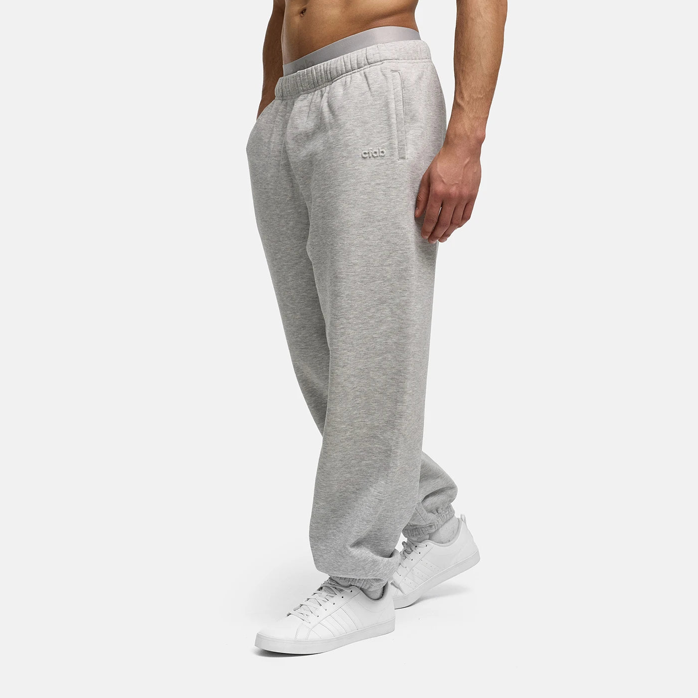 Męskie joggery typu carrot