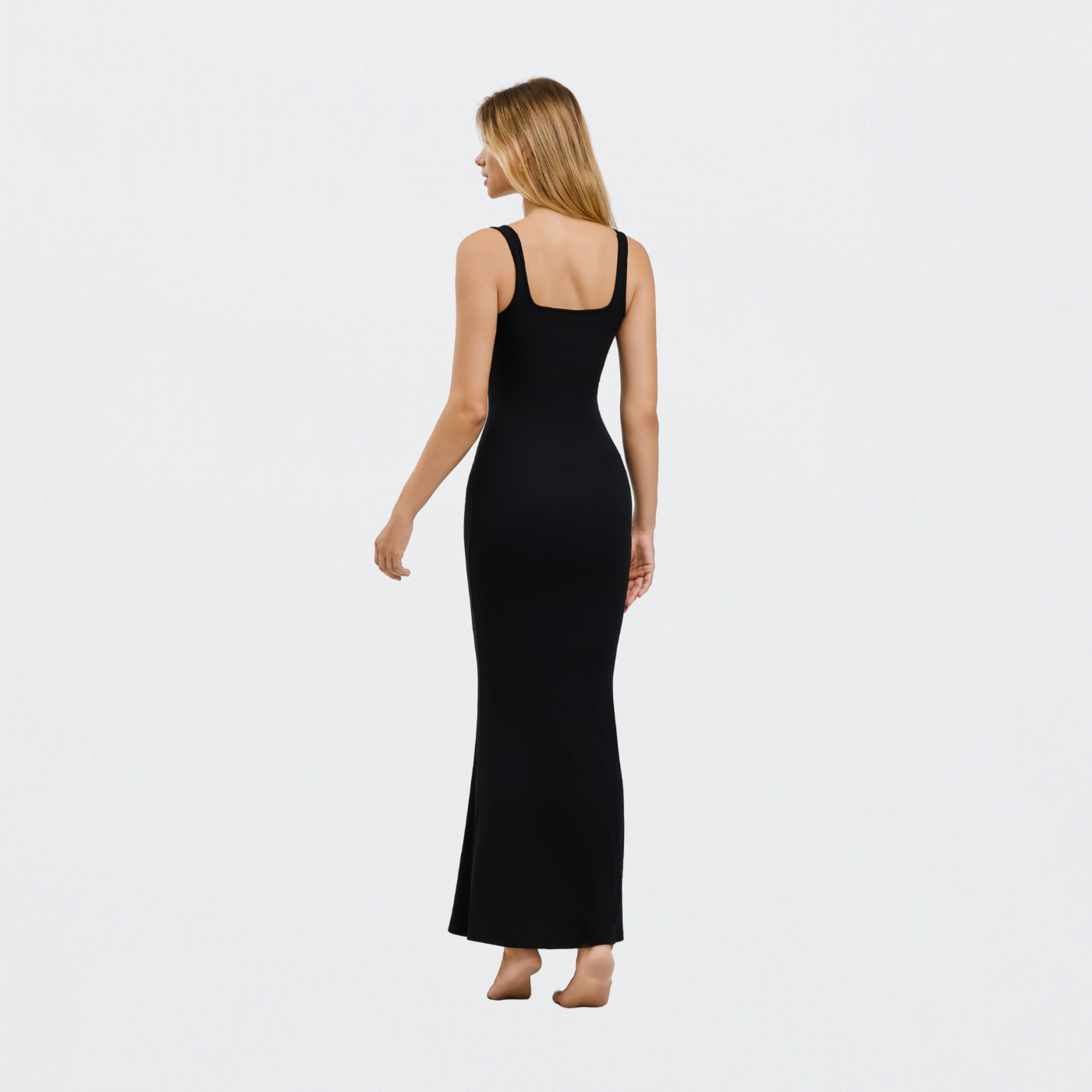 Ribbet maxikjole med tanktop