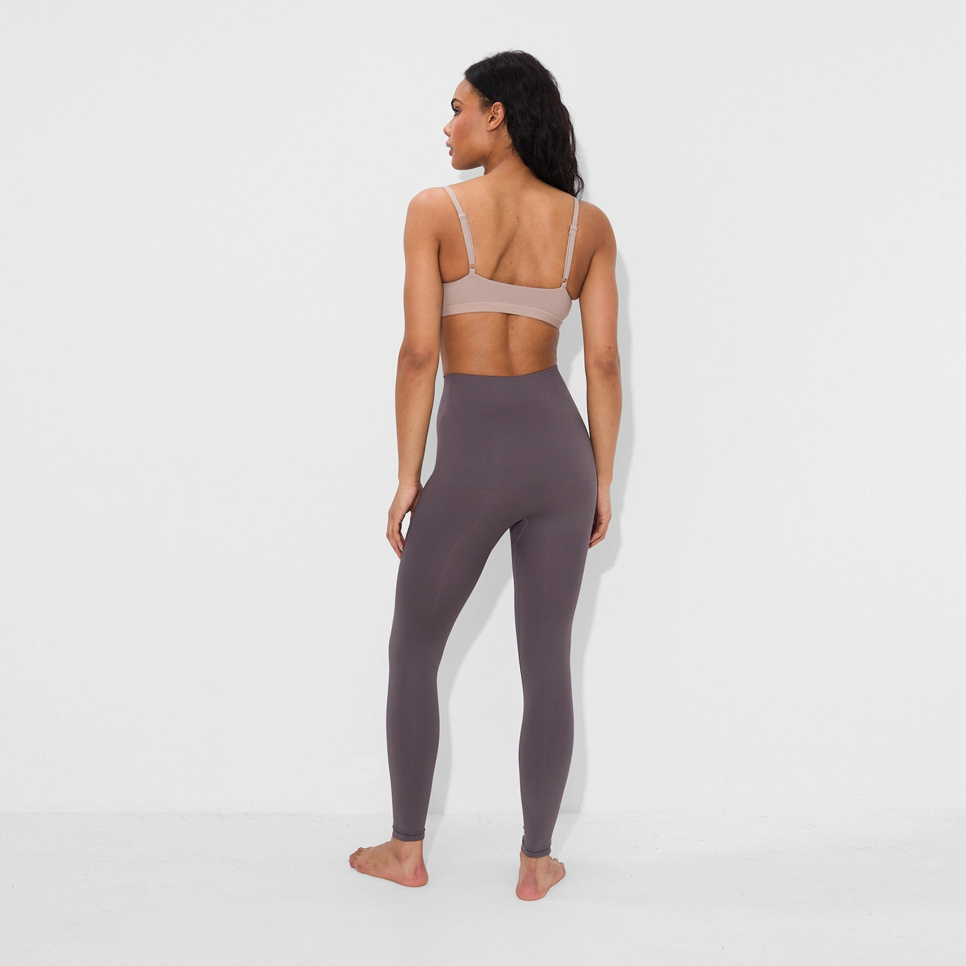 Seamless shaping leggings