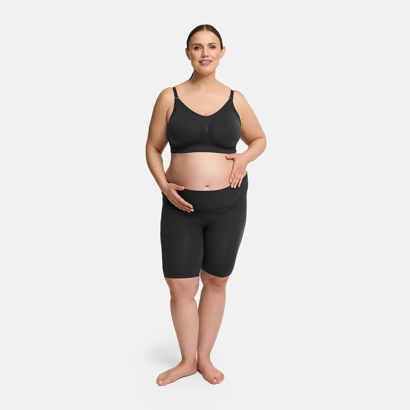 Seamless maternity shorts with a high waistband