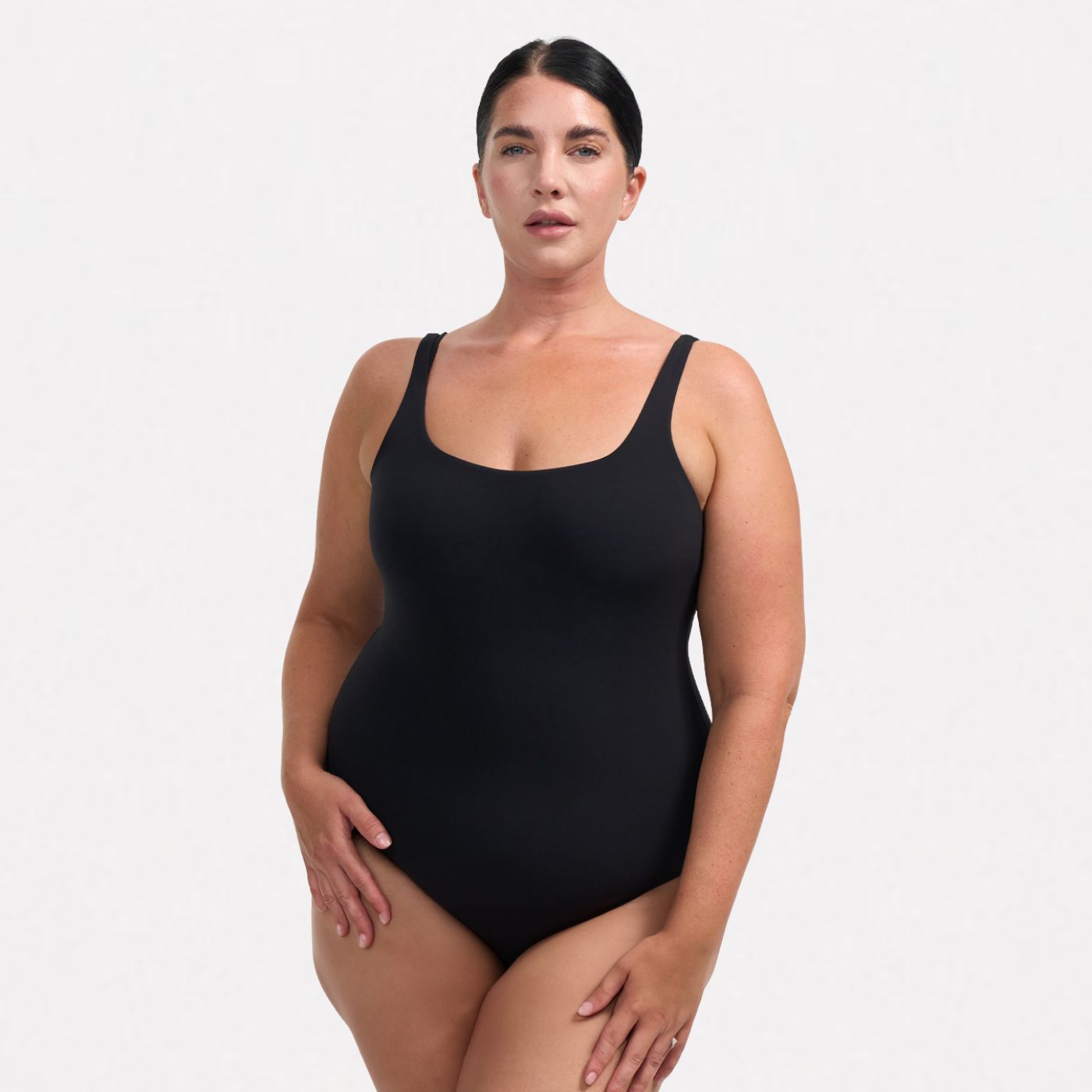Body scollato sulla schiena