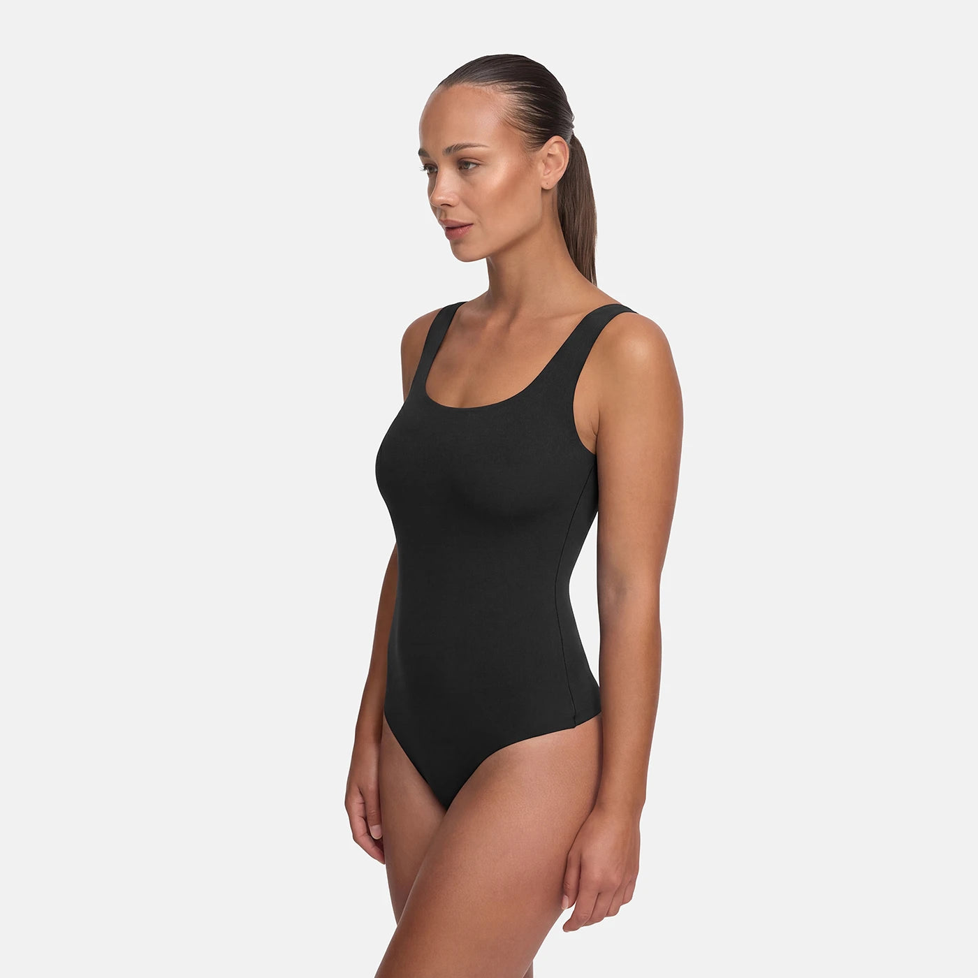 Body scollato sulla schiena