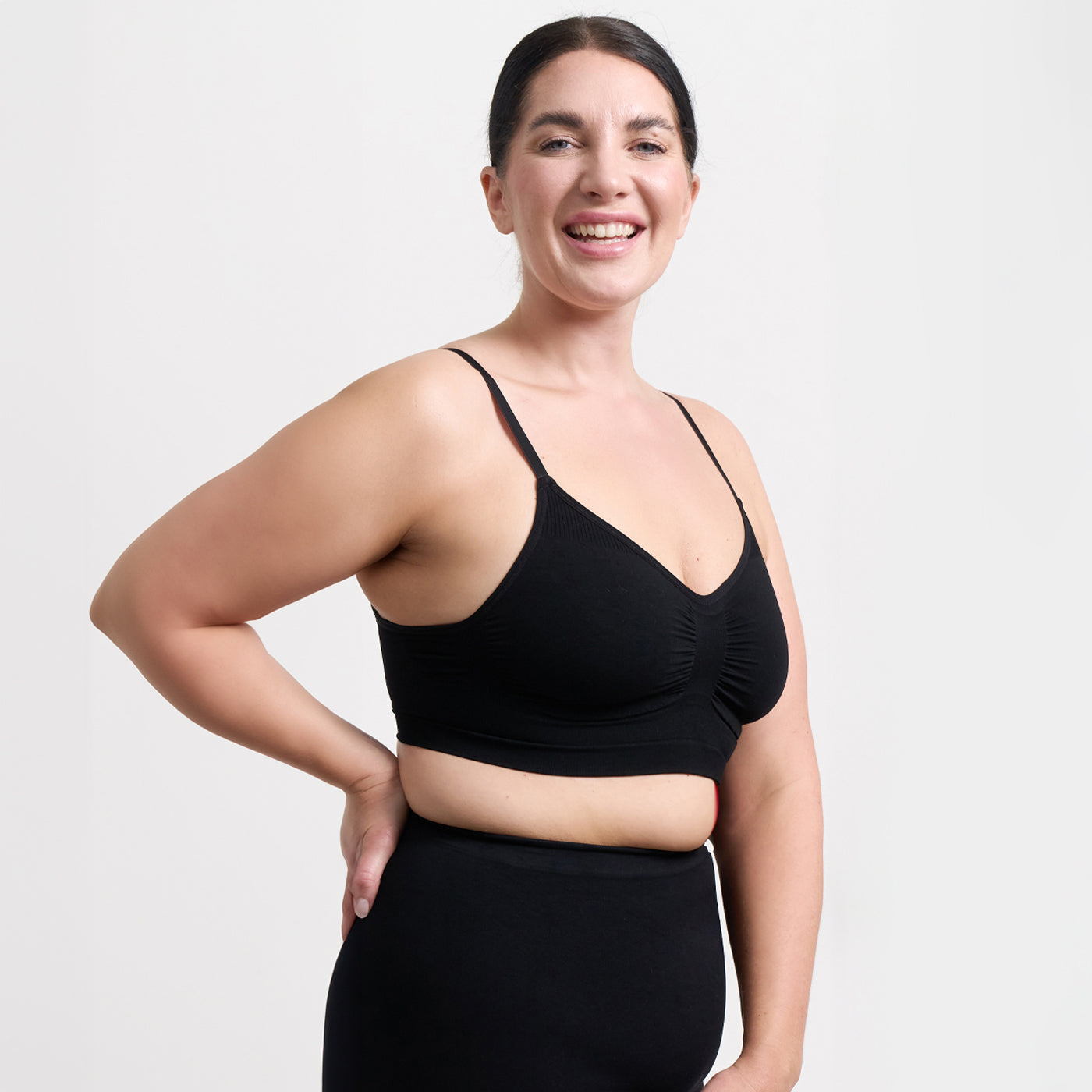 <div>Das Model ist 1,77m groß</div><span></span><div>und trägt Größe XL</div>